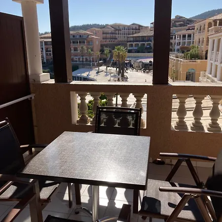 Cap Esterel Agay Saint Raphael Vue Coeur Du Site Piscine Golf Mer Studio 4 Personnes Chez Magali Exterior photo