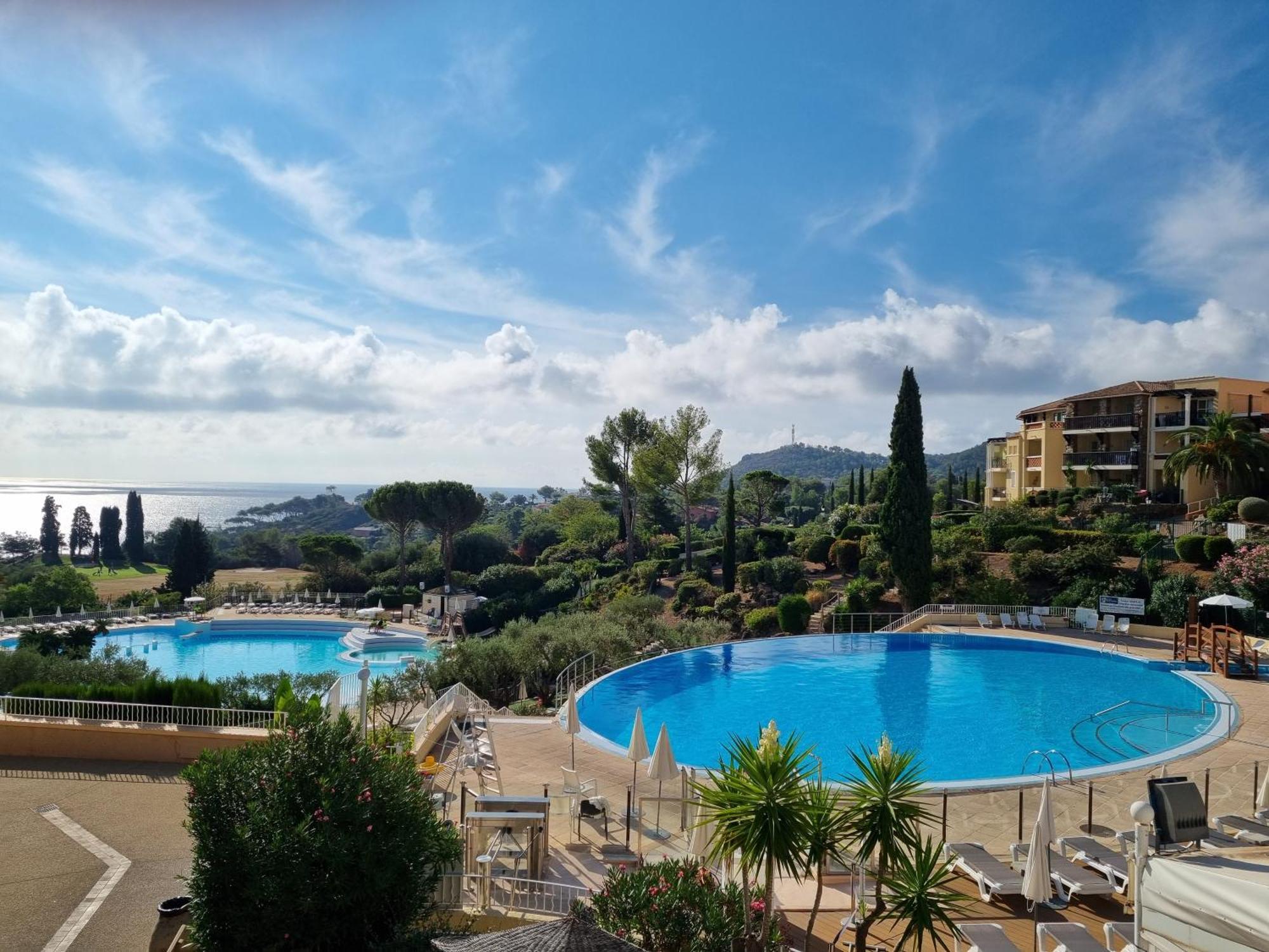 Apartment Cap Esterel Agay Raphael Vue Coeur Du Site Piscine Golf 4 Personnes Chez Magali Saint-Raphael (Var)
