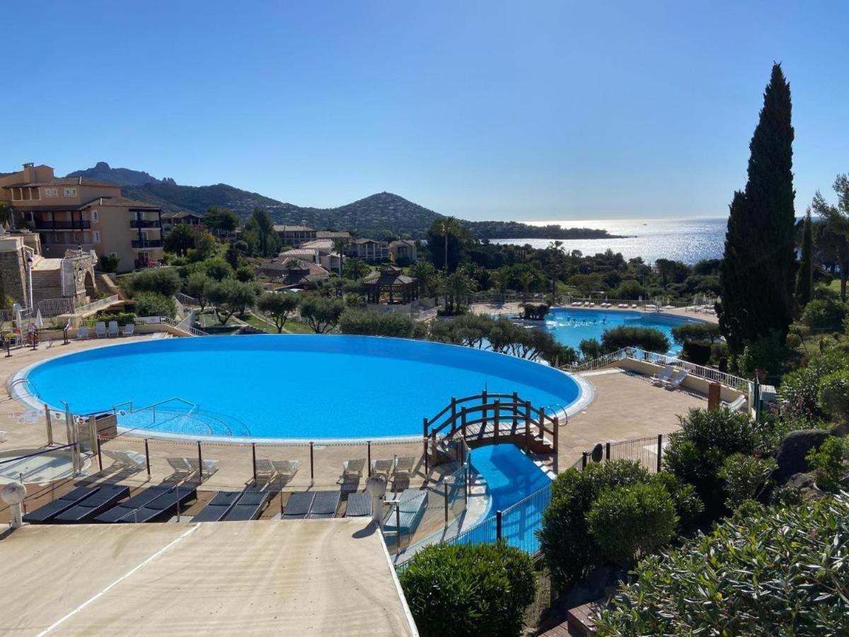 Cap Esterel Agay Raphael Vue Coeur Du Site Piscine Golf 4 Personnes Chez Magali * Saint-Raphael (Var)