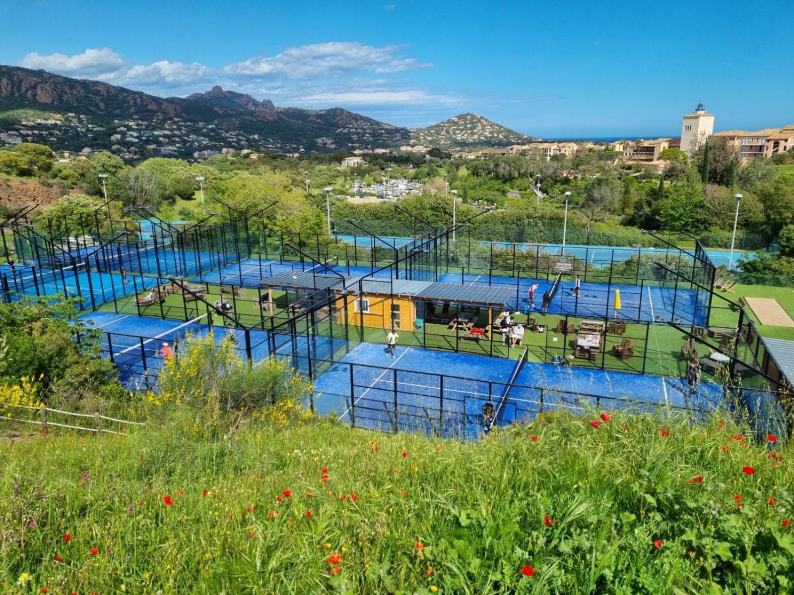 Apartment Cap Esterel Agay Raphael Vue Coeur Du Site Piscine Golf 4 Personnes Chez Magali Saint-Raphaël